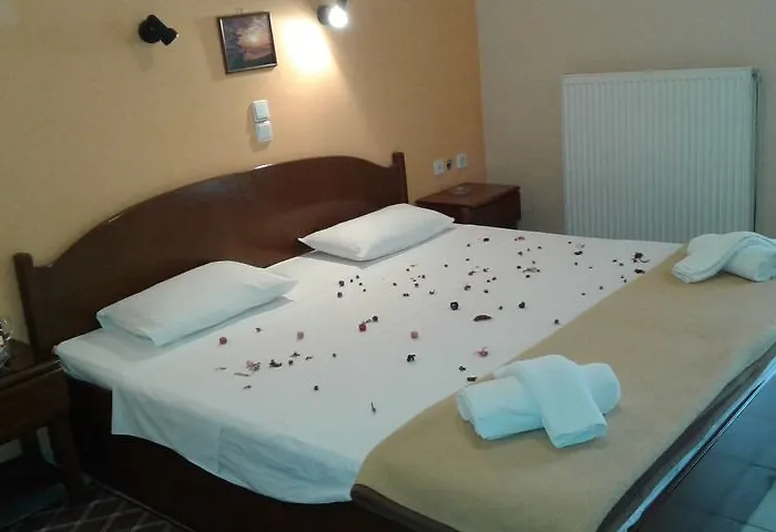 Hotel Themisto 2*