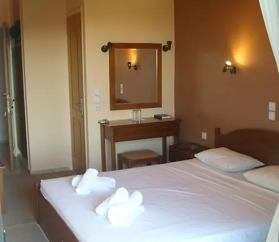 Hotel Themisto 2*