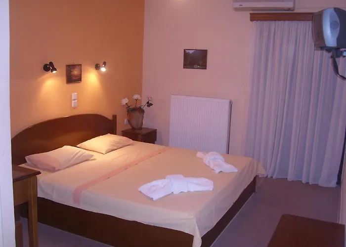 Hotel Themisto 2*