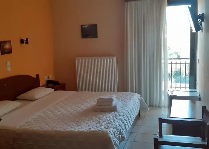 Hotel Themisto 2*