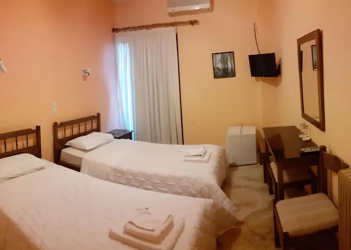 Themisto Hotel Nikolaíika